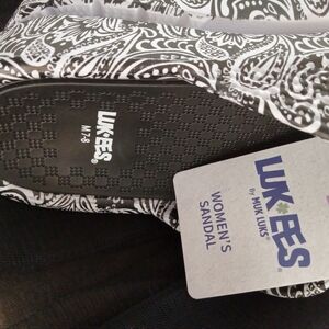 Spa Sandals - Luk ees (NWT)